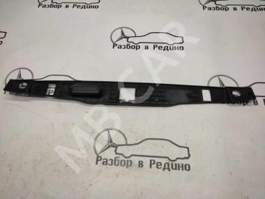 Накладка крышки багажника MERCEDES-BENZ S-класс W220 (1998 - 2005) — Разборка Мерседес