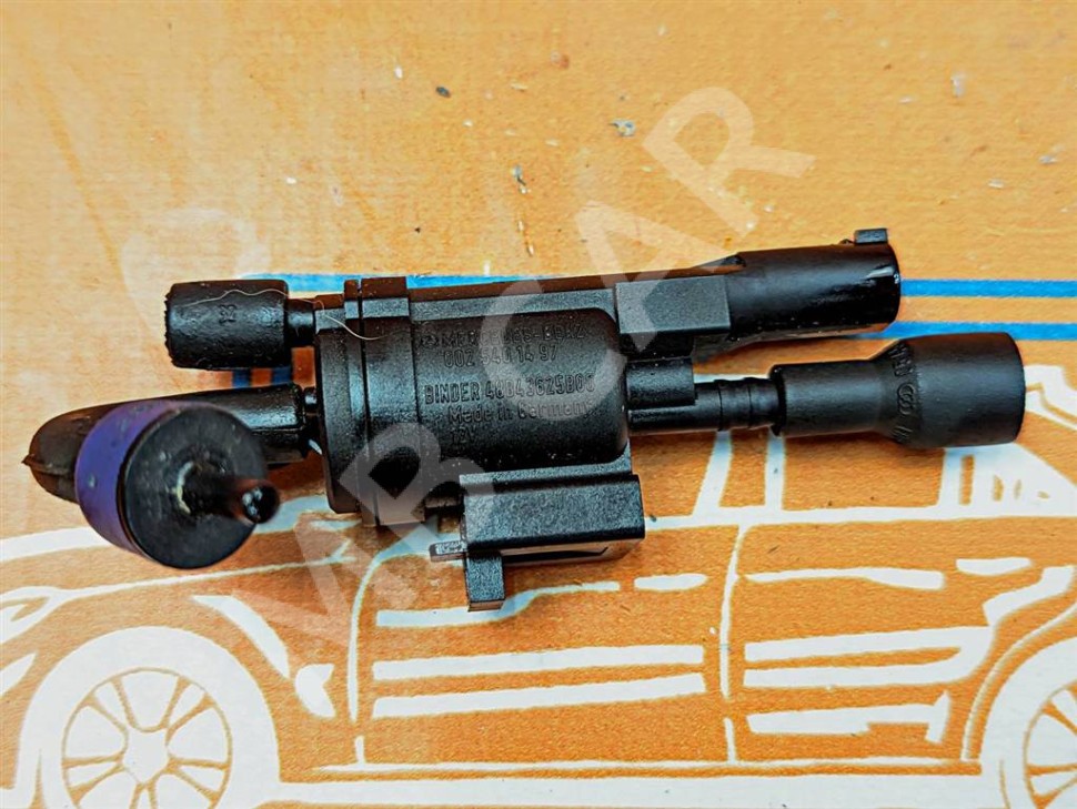 Клапан электромагнитный MERCEDES-BENZ E-класс W212/S212/C207/A207 (2009 - 2013) фото 1 — Разборка Мерседес