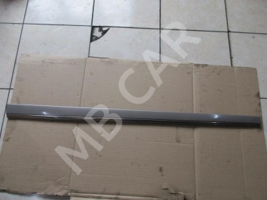 Молдинг двери MERCEDES-BENZ E-класс W211/S211 рестайлинг (2006 - 2009) — Разборка Мерседес