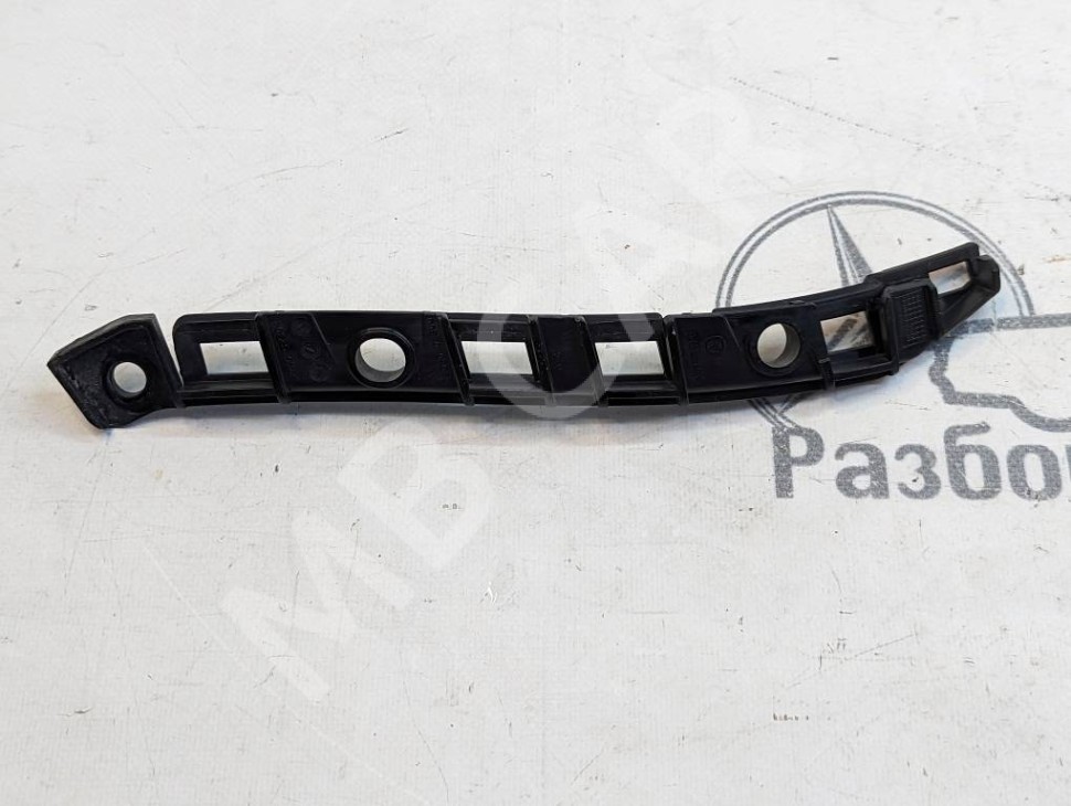 Кронштейн крепления бампера MERCEDES-BENZ A-класс W176 (2012 - 2015) фото 1 — Разборка Мерседес