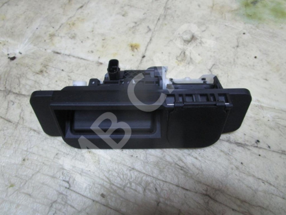 Ручка открытия багажника MERCEDES-BENZ C-класс W205/S205/C205/A205 (2014 - 2018) фото 1 — Разборка Мерседес