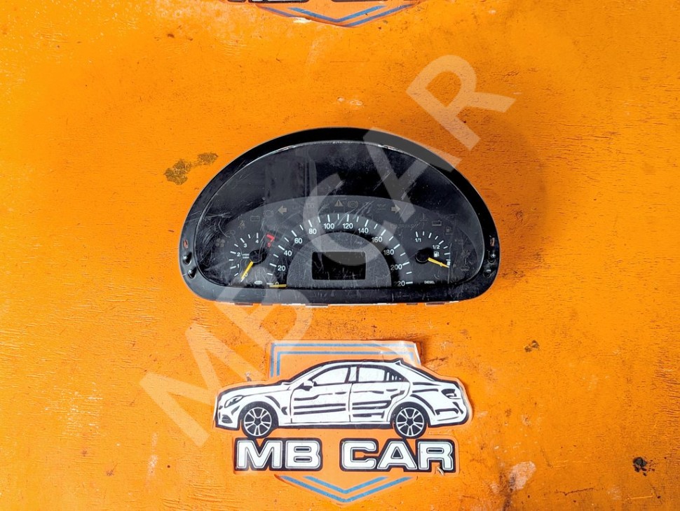 Щиток приборов MERCEDES-BENZ V-класс W639 (2003 - 2014) фото 1 &mdash; Разборка Мерседес