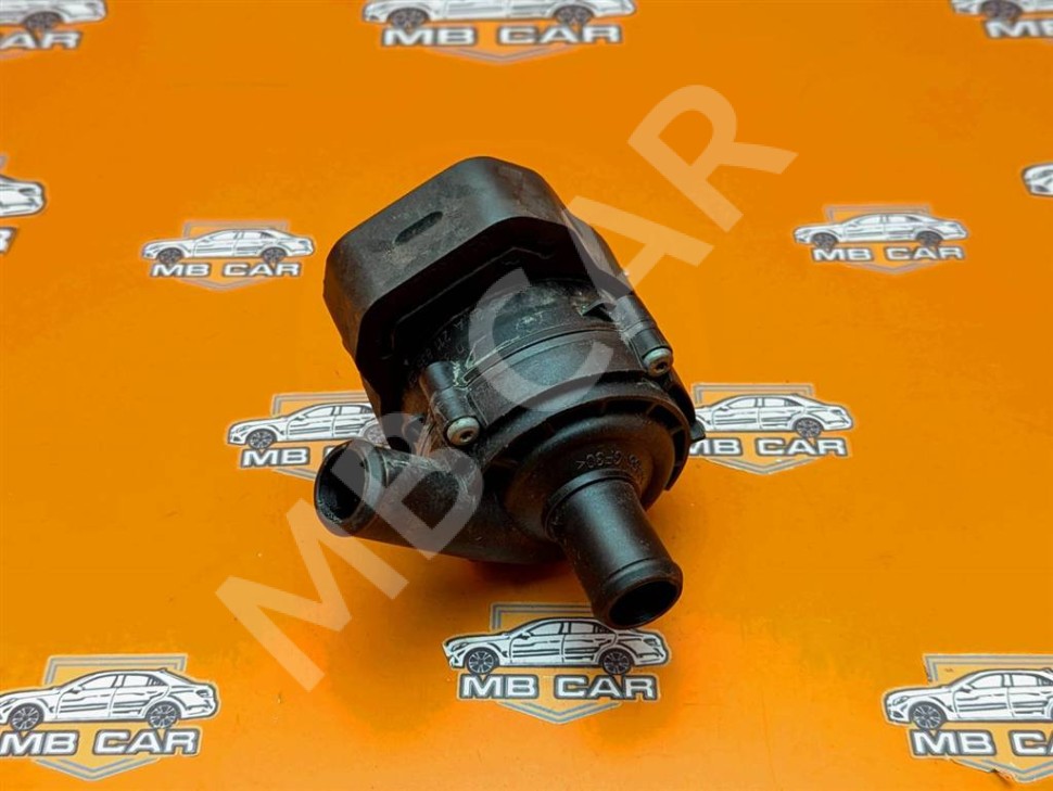 Насос циркуляционный MERCEDES-BENZ C-класс AMG W205/S205/C205/A205 (2014 - 2018) фото 1 — Разборка Мерседес