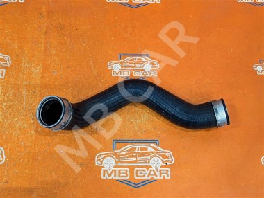 Патрубок интеркулера MERCEDES-BENZ E-класс W211/S211 (2002 - 2006) — Разборка Мерседес