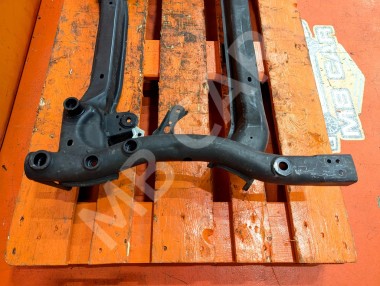 Подрамник передний MERCEDES-BENZ E-класс W213/S213/C238/A238 (2016 - 2021) — Разборка Мерседес