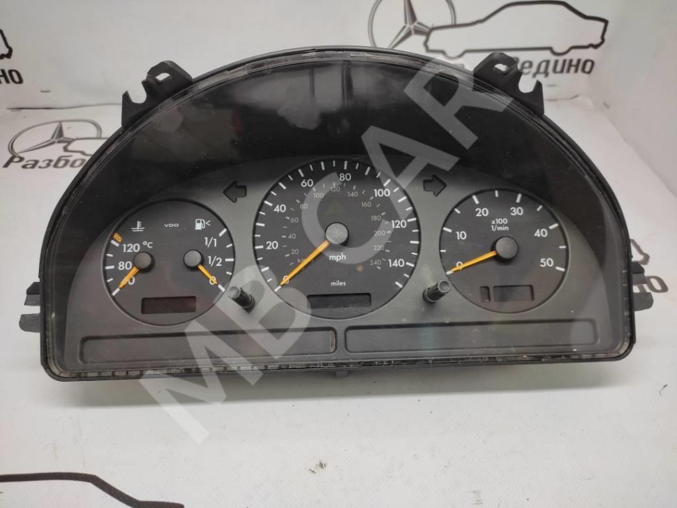 Щиток приборов MERCEDES-BENZ M-класс W163 рестайлинг (2001 - 2005) фото 1 &mdash; Разборка Мерседес