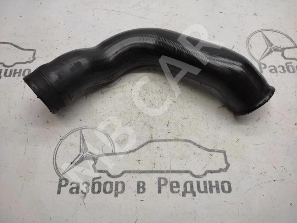 Патрубок интеркулера MERCEDES-BENZ V-класс W639 (2003 - 2014) фото 1 — Разборка Мерседес