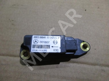 Датчик удара MERCEDES-BENZ S-класс W220 (1998 - 2005) — Разборка Мерседес