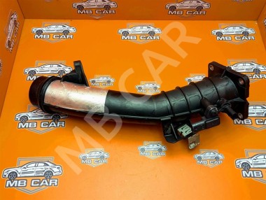 Патрубок воздушный MERCEDES-BENZ A-класс W176 (2012 - 2015) — Разборка Мерседес