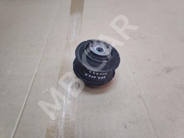 Опора двигателя MERCEDES-BENZ C-класс W203/S203/CL203 (2000 - 2004) — Разборка Мерседес