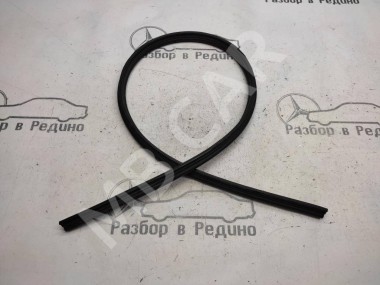 Уплотнитель капота MERCEDES-BENZ V-класс W639 (2003 - 2014) — Разборка Мерседес