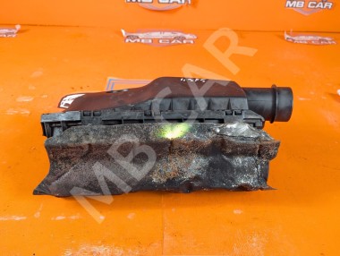 Корпус воздушного фильтра MERCEDES-BENZ M-класс W163 рестайлинг (2001 - 2005) &mdash; Разборка Мерседес