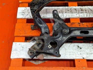 Подрамник передний MERCEDES-BENZ E-класс W211/S211 (2002 - 2006) — Разборка Мерседес