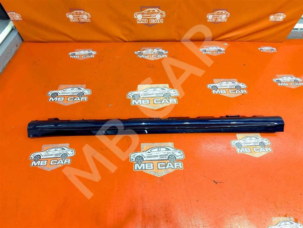 Порог пластиковый правый MERCEDES-BENZ S-класс W222/C217/A217 (2013 - 2017) фото 1 — Разборка Мерседес