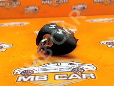 Личинки дверей MERCEDES-BENZ C-класс W203/S203/CL203 (2000 - 2004) &mdash; Разборка Мерседес