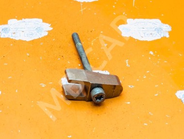 Кронштейн крепления форсунок MERCEDES-BENZ M-класс W163 рестайлинг (2001 - 2005) &mdash; Разборка Мерседес