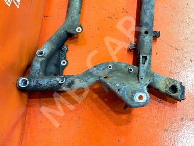 Подрамник передний MERCEDES-BENZ C-класс W204/S204 (2006 - 2011) — Разборка Мерседес