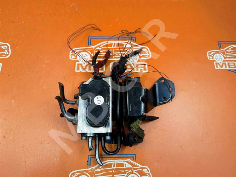 Блок клапанов гидроподвески MERCEDES-BENZ S-класс W221 рестайлинг (2009 - 2013) фото 1 — Разборка Мерседес