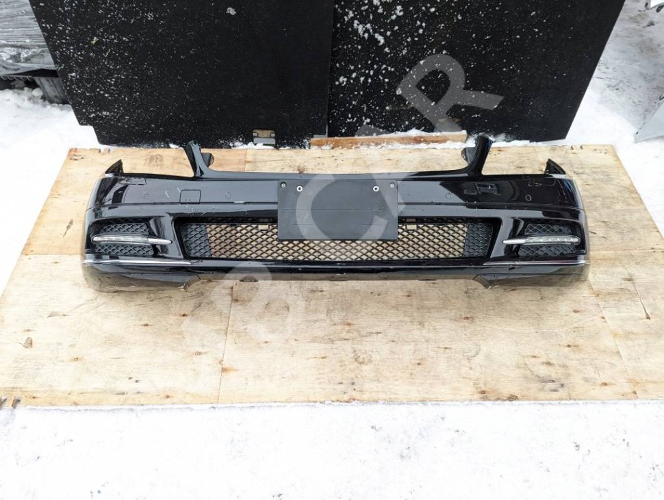 Бампер передний MERCEDES-BENZ C-класс W204/S204 (2006 - 2011) фото 1 — Разборка Мерседес
