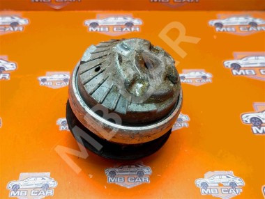 Опора двигателя MERCEDES-BENZ S-класс W220 (1998 - 2005) — Разборка Мерседес