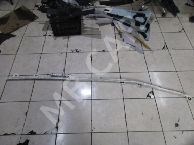 Шторка безопасности левая MERCEDES-BENZ E-класс W212/S212/C207/A207 (2009 - 2013) — Разборка Мерседес