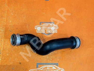 Патрубок интеркулера MERCEDES-BENZ C-класс W203/S203/CL203 (2000 - 2004) — Разборка Мерседес