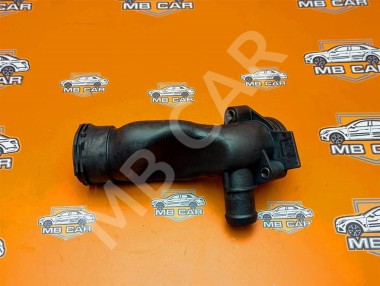 Фланец системы охлаждения MERCEDES-BENZ C-класс W204/S204 (2006 - 2011) — Разборка Мерседес