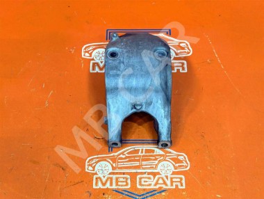 Опора двигателя задняя MERCEDES-BENZ A-класс W176 (2012 - 2015) — Разборка Мерседес