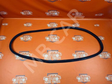 Уплотнитель крышки багажника MERCEDES-BENZ A-класс W177 (2018 - 2023) — Разборка Мерседес