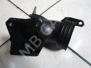 Патрубок впускного коллектора MERCEDES-BENZ E-класс W211/S211 (2002 - 2006) — Разборка Мерседес