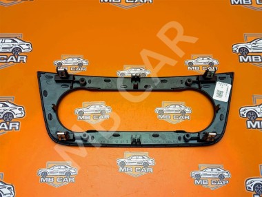 Накладка блока климата MERCEDES-BENZ GLE-класс Coupe C292 (2015 - 2019) — Разборка Мерседес