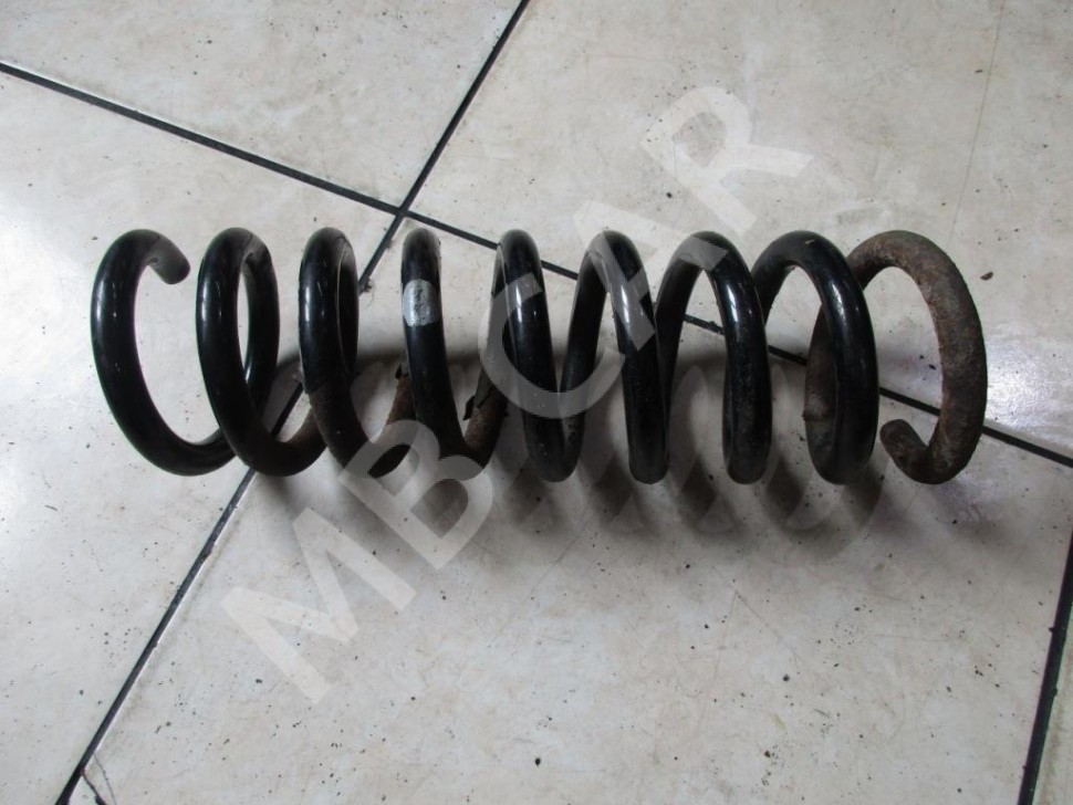 Пружина задняя MERCEDES-BENZ E-класс W210/S210 (1995 - 1999) фото 1 — Разборка Мерседес