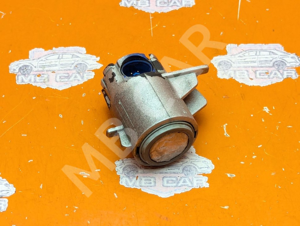 Парктроники MERCEDES-BENZ S-класс W220 (1998 - 2005) фото 1 &mdash; Разборка Мерседес