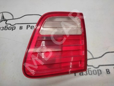 Фонарь крышки багажника MERCEDES-BENZ E-класс W210/S210 (1995 - 1999) — Разборка Мерседес