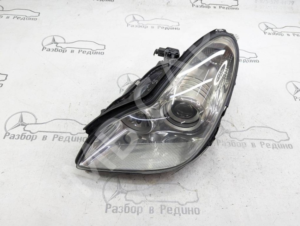 Фара левая MERCEDES-BENZ CLS-класс C219 (2004 - 2008) фото 1 — Разборка Мерседес