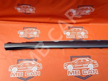 Порог пластиковый правый MERCEDES-BENZ R-класс W251 (2005 - 2007) — Разборка Мерседес