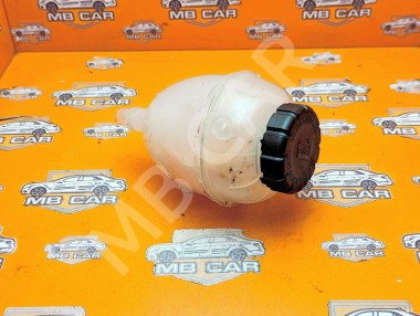 Бачок расширительный MERCEDES-BENZ C-класс W205/S205/C205/A205 (2014 - 2018) — Разборка Мерседес