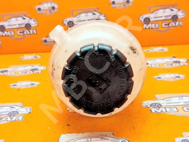 Бачок расширительный MERCEDES-BENZ C-класс W205/S205/C205/A205 (2014 - 2018) — Разборка Мерседес