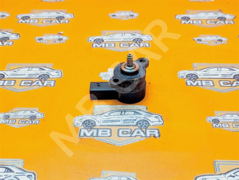 Регулятор давления топлива MERCEDES-BENZ A-класс W168 рестайлинг (2001 - 2004) фото 1 &mdash; Разборка Мерседес