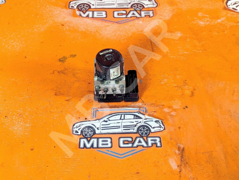 Блок ABS MERCEDES-BENZ C-класс W204/S204 (2006 - 2011) фото 1 &mdash; Разборка Мерседес