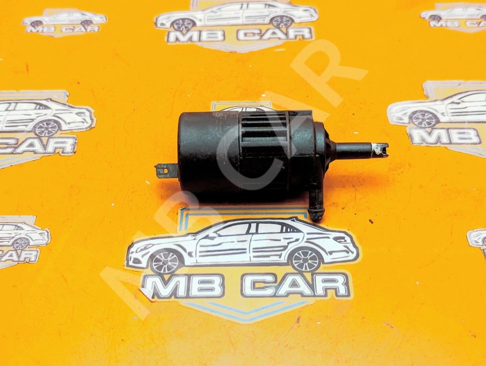 Насос омывателей MERCEDES-BENZ Vito W638 (1996 - 2003) фото 1 — Разборка Мерседес