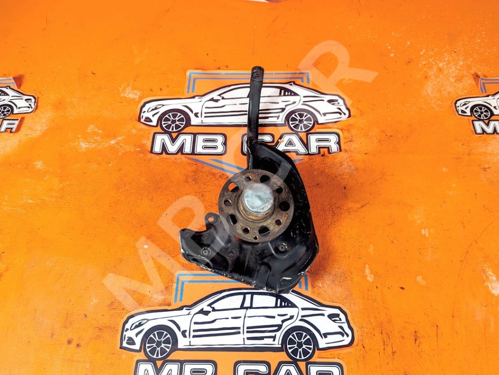 Кулак поворотный передний правый MERCEDES-BENZ E-класс W211/S211 (2002 - 2006) фото 1 &mdash; Разборка Мерседес