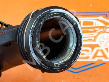 Патрубок интеркулера MERCEDES-BENZ C-класс W204/S204 (2006 - 2011) — Разборка Мерседес