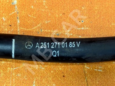 Трубка вентиляции MERCEDES-BENZ M-класс W164 (2005 - 2008) — Разборка Мерседес