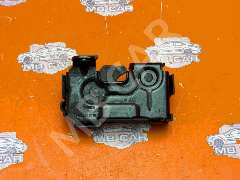 Замок капота MERCEDES-BENZ C-класс W204/S204 (2006 - 2011) фото 1 — Разборка Мерседес