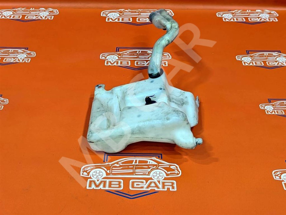 Бачок омывателя MERCEDES-BENZ C-класс W203/S203/CL203 (2000 - 2004) фото 1 &mdash; Разборка Мерседес