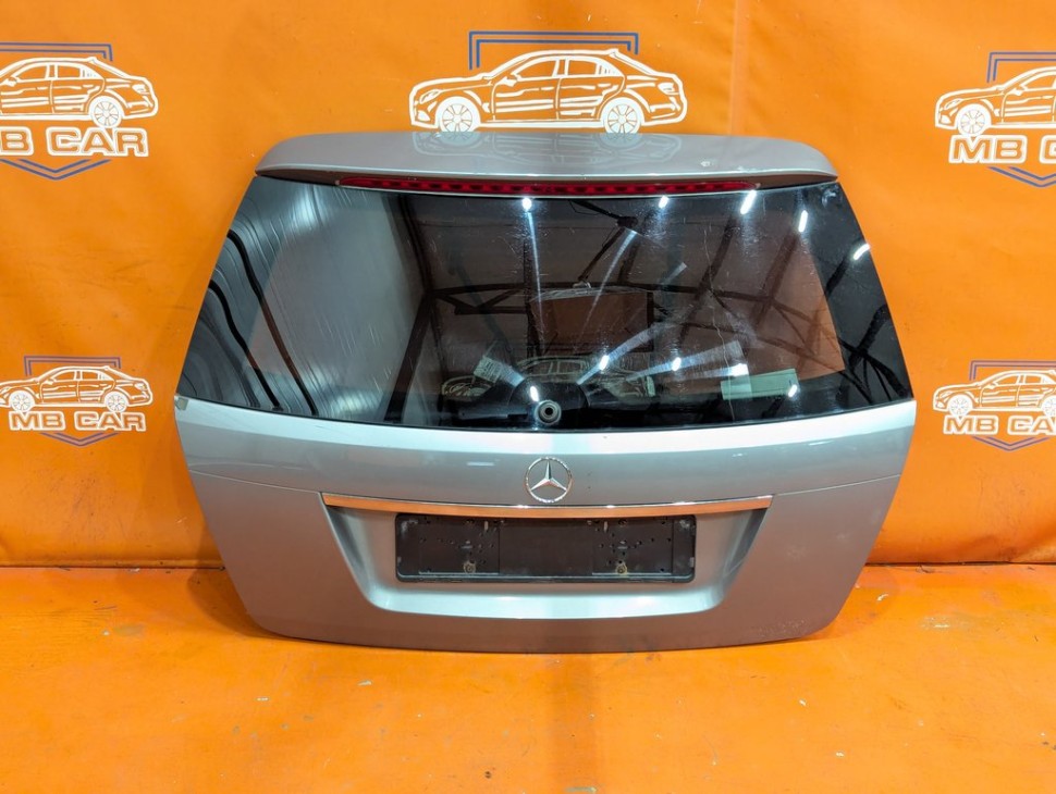 Крышка багажника MERCEDES-BENZ C-класс W204/S204/С204 рестайлинг (2011 - 2015) C 180 1.6 7G-Tronic (156 л.с.) фото 1 &mdash; Разборка Мерседес