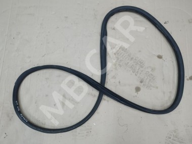 Уплотнитель дверного проема ( на кузове ) MERCEDES-BENZ C-класс AMG W205/S205/C205/A205 (2014 - 2018) — Разборка Мерседес