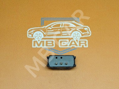 Кнопка MERCEDES-BENZ C-класс W202/S202 (1993 - 1997) — Разборка Мерседес
