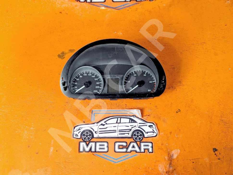 Щиток приборов MERCEDES-BENZ V-класс W639 (2003 - 2014) фото 1 &mdash; Разборка Мерседес